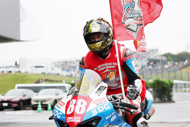 シリーズチャンピオンに輝いた水野涼（SDG DUCATI Team KAGAYAMA）／2026全日本ロード第7戦鈴鹿 JSB1000 レース1