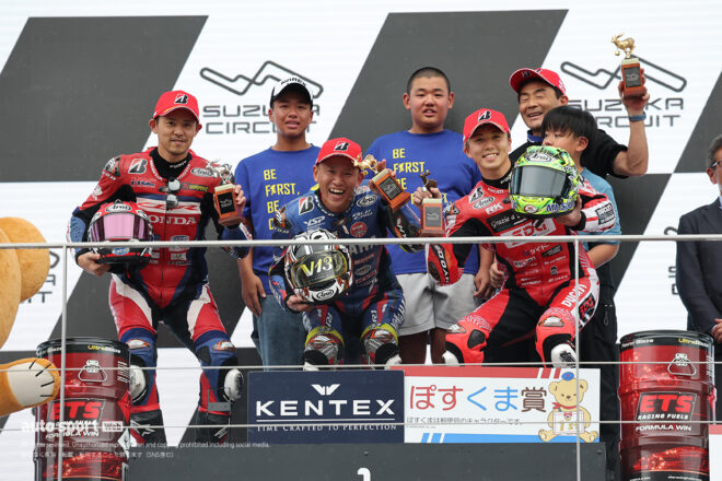 パルクフェルメの様子／2026全日本ロード第7戦鈴鹿 JSB1000 レース2
