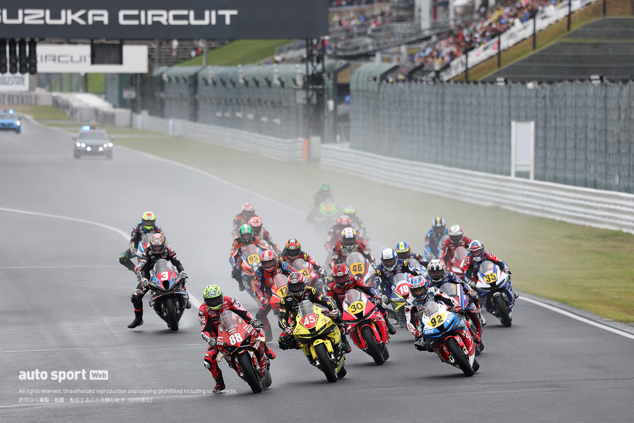 スタートシーン／2026全日本ロード第7戦鈴鹿 JSB1000 レース2