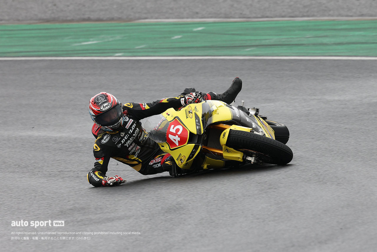 転倒を喫した長島哲太（DUNLOP Racing Team with YAHAGI）／2026全日本ロード第7戦鈴鹿 JSB1000 レース2