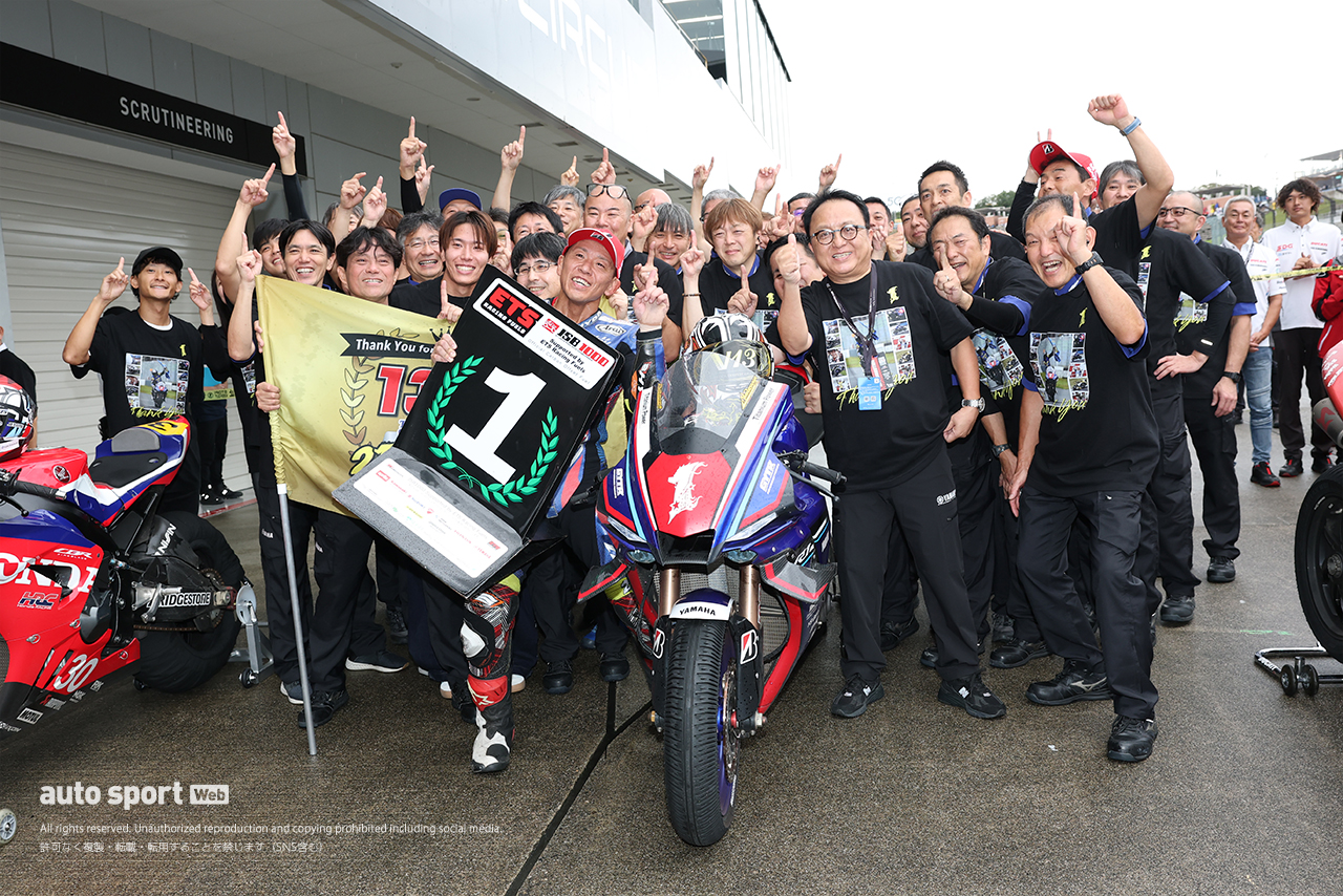 ラストレースで優勝を飾った中須賀克行（YAMAHA FACTORY RACING TEAM）／2026全日本ロード第7戦鈴鹿 JSB1000 レース2