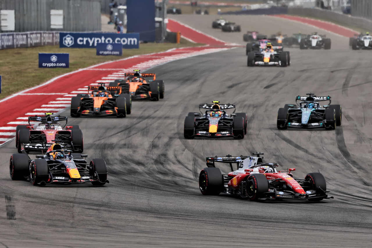 2026年F1第18戦アメリカGP決勝スタートシーン