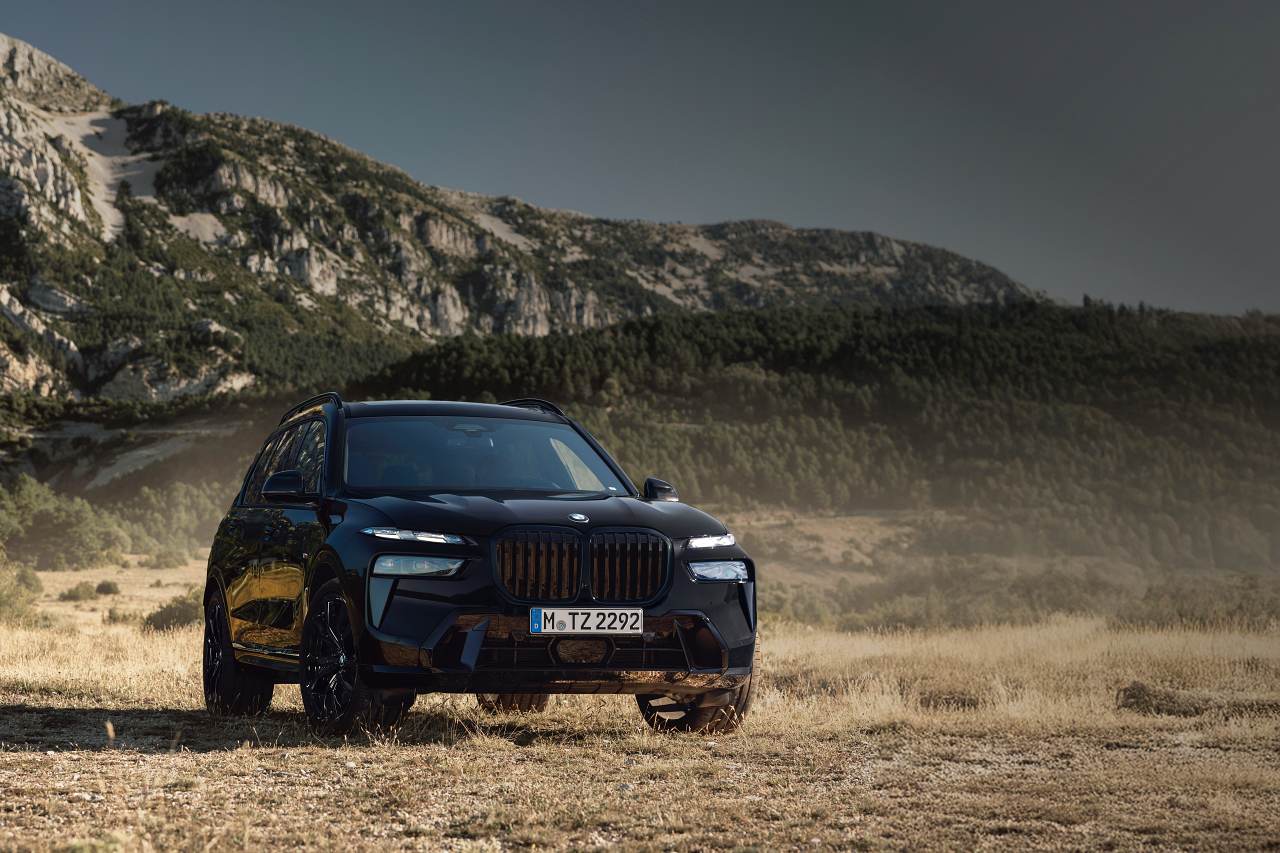 BMWの『M135／M235』に運動性能を強化した限定車“Apex Edition”登場。『X7』には新グレードを追加