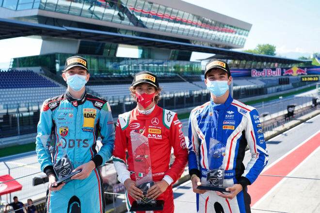 イタリアF4第5戦レッドブルリンク レース1ルーキー表彰式